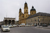 Odeonsplatz-bezienswaardigheden-muenchen-4(h:70)(p:location,2558)(c:0)