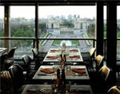 Diner bij de Eiffeltoren + Seine Cruise + Moulin Rouge